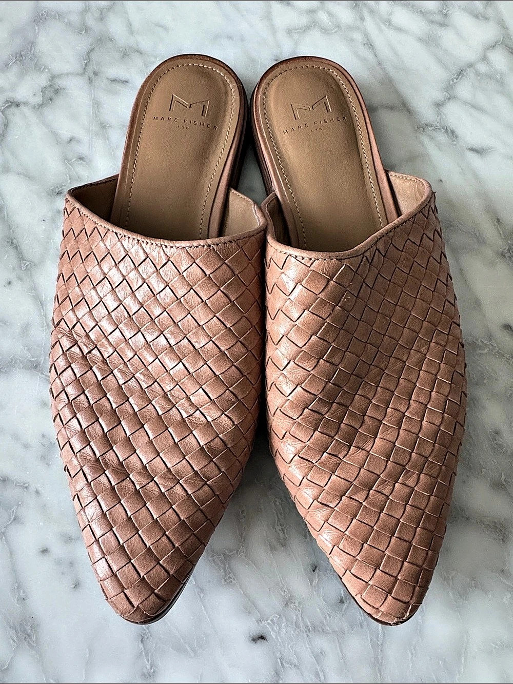 🌼MARC FISHER LTD🌼 Woven Pointed-Toe Mules in Tan, US 8.5 M